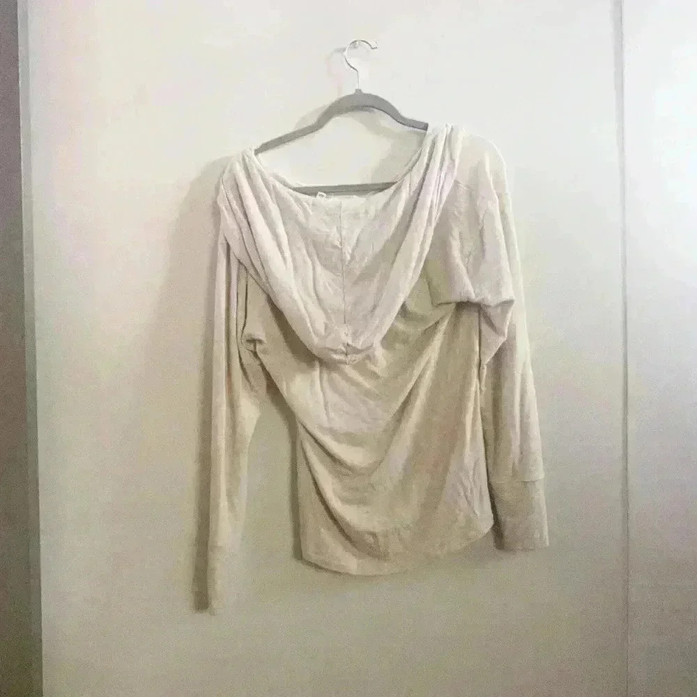 Athleta cream hoodie‎ medium - Picture 5 of 6